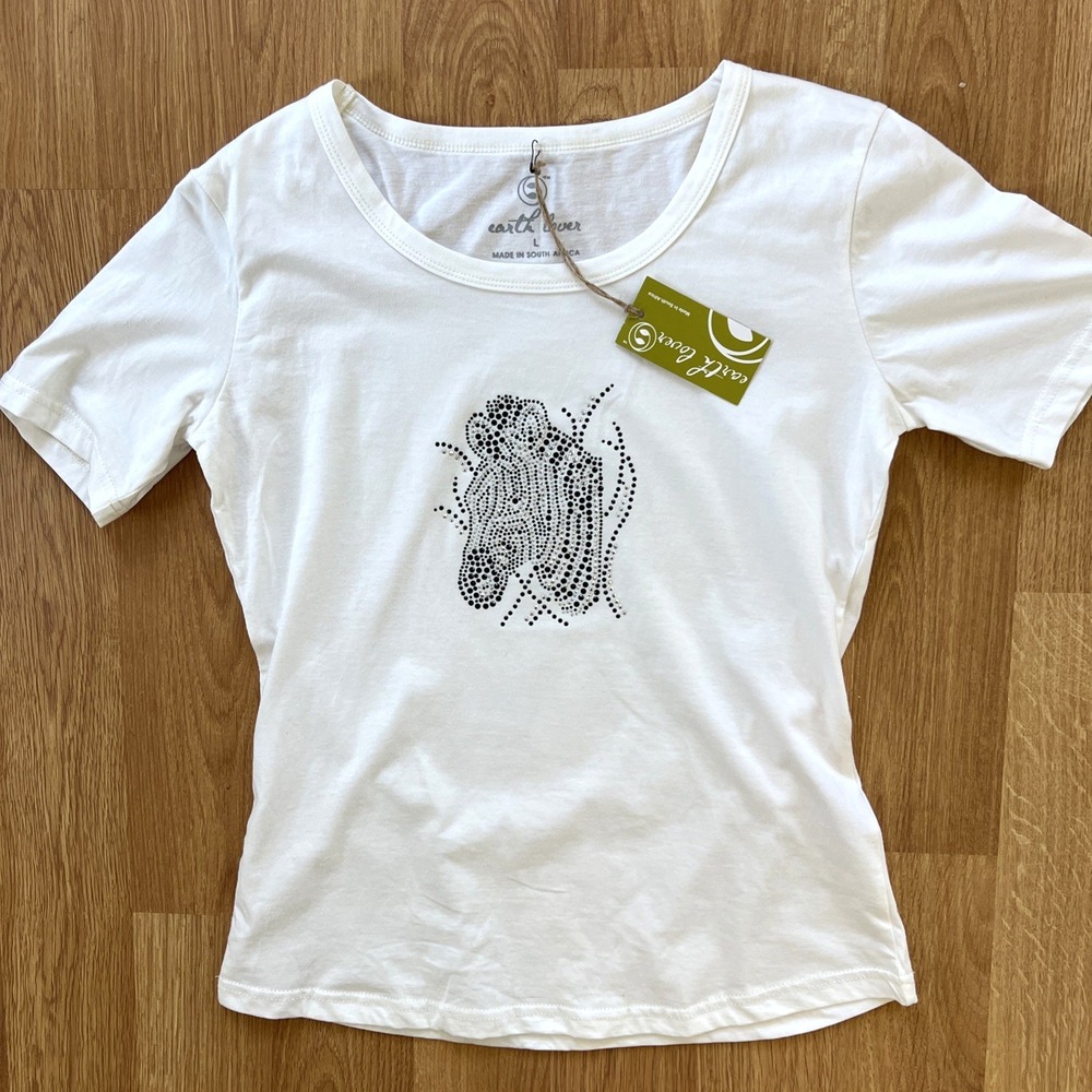 NWT Earth Lover Women's White Zebra T-Shirt Size Large Tee‎ Beaded Short Sleeve